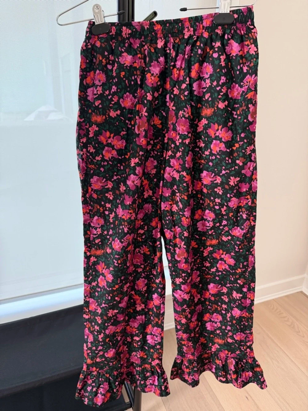 A Bronze Age Romeo Button Down & Party Pants Set in Abstract Floral Size XS - Picture 6 of 11